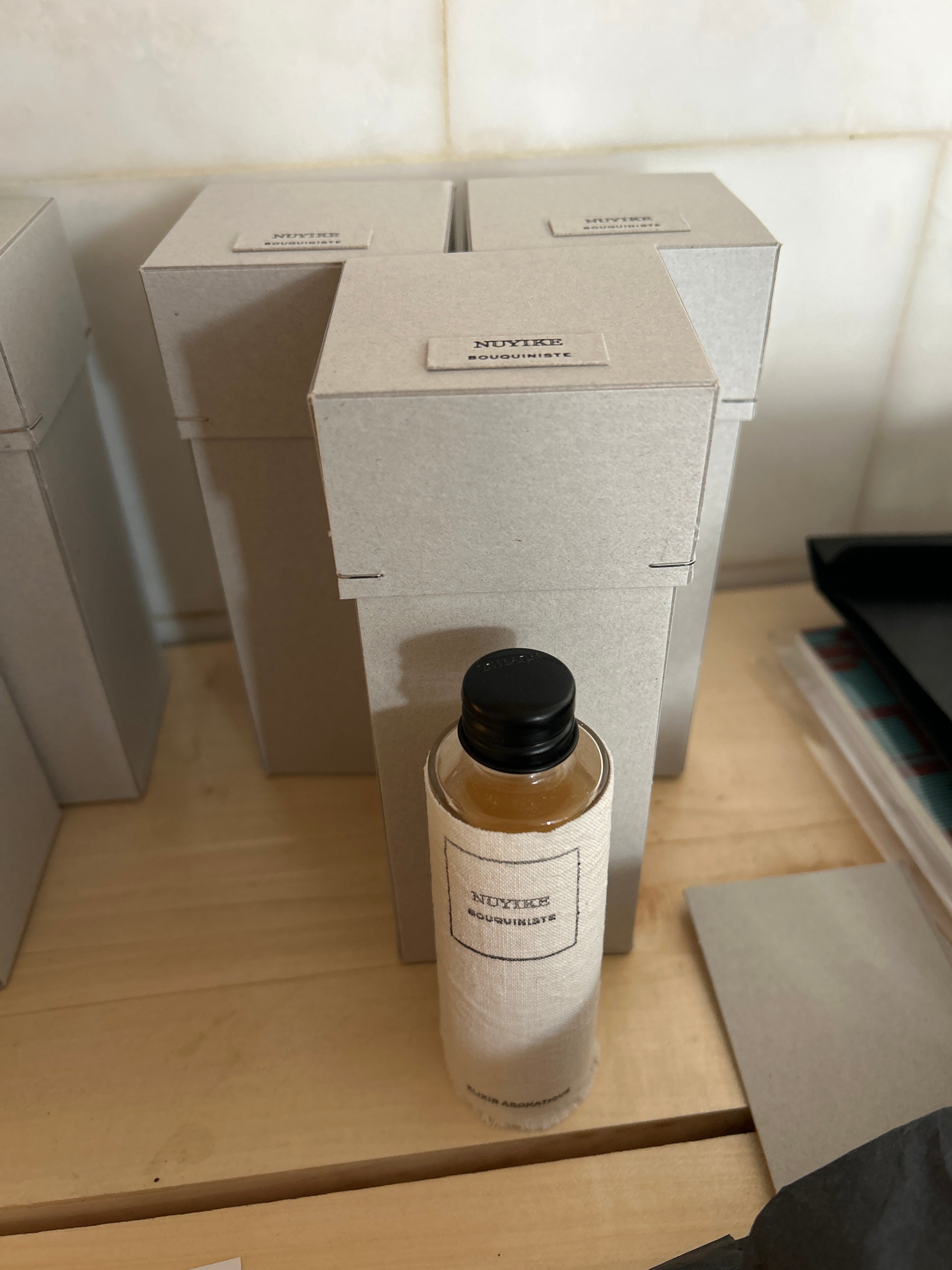 Nuyike Bouquiniste Perfume